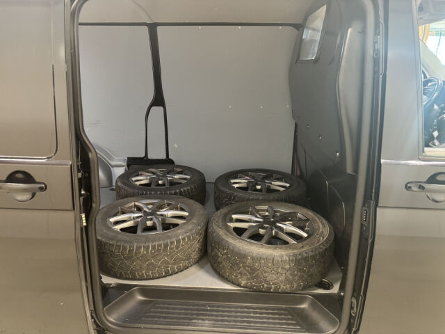 VOLKSWAGEN Transporter 2021 2.0TDI 146KW 4X4 PITKÄ SIS ALV *WEBASTO, *LED VALOT, *KOUKKU, *VAKKARI