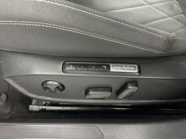 VOLKSWAGEN Golf 2020 Style eHybrid 150 kW (PHEV) DSG-automaatti