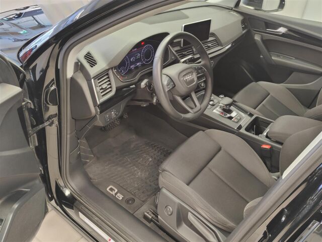 AUDI Q5 2020 55 TFSI e quattro S tronic Electrified Edition
