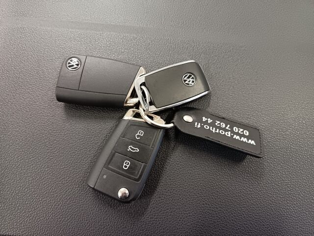 VOLKSWAGEN T-Roc 2020 Style 1,5 TSI EVO 110 kW DSG-automaatti