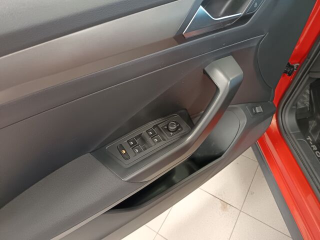 VOLKSWAGEN T-Roc 2020 Style 1,5 TSI EVO 110 kW DSG-automaatti