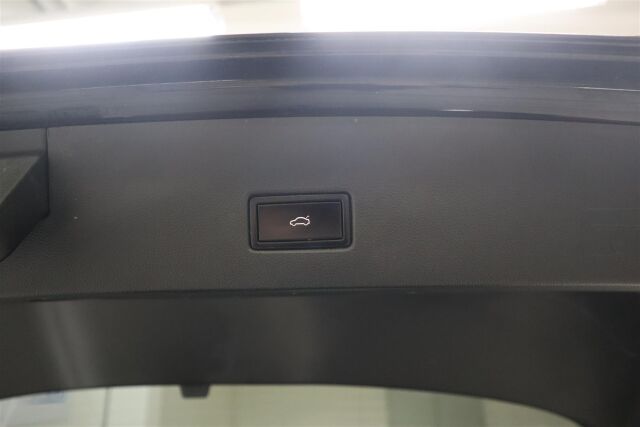 VOLKSWAGEN T-Roc 2020 Sport 1,5 TSI EVO 110 kW DSG-automaatti