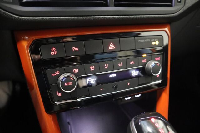 VOLKSWAGEN T-Cross 2021 Sport 1,5 TSI 110 kW DSG-automaatti