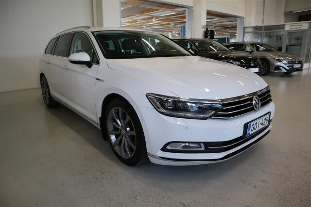VOLKSWAGEN Passat 2015 Variant Highline 2,0 TDI 140 kW (190 hv) 4MOTION DSG-automaatti