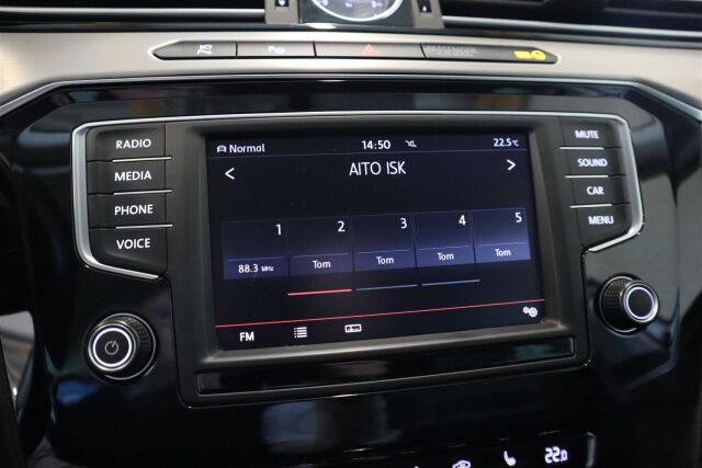 VOLKSWAGEN Passat 2015 Variant Highline 2,0 TDI 140 kW (190 hv) 4MOTION DSG-automaatti