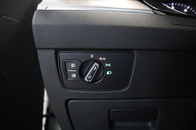 VOLKSWAGEN Passat 2015 Variant Highline 2,0 TDI 140 kW (190 hv) 4MOTION DSG-automaatti