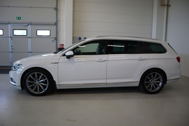 VOLKSWAGEN Passat 2015 Variant Highline 2,0 TDI 140 kW (190 hv) 4MOTION DSG-automaatti