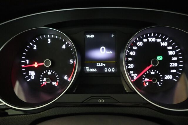 VOLKSWAGEN Passat 2015 Variant Highline 2,0 TDI 140 kW (190 hv) 4MOTION DSG-automaatti