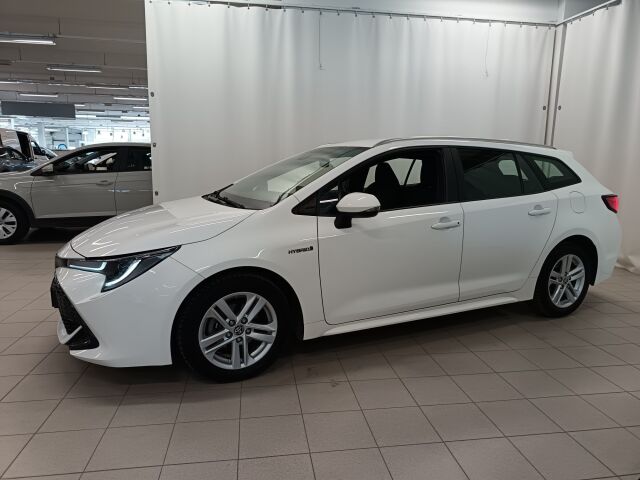 TOYOTA Corolla 2020 Touring Sports 1,8 Hybrid Active Edition**LEGENDAARINEN SUOSIKKI SOPIVASTI AJETTUNA**