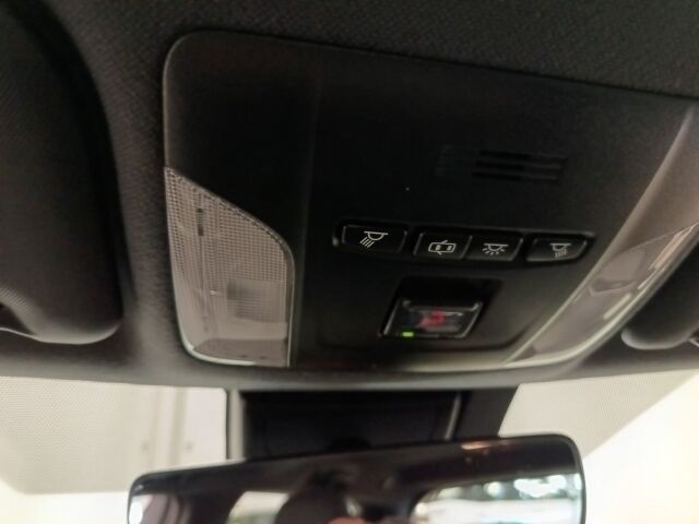 TOYOTA Corolla 2020 Touring Sports 1,8 Hybrid Active Edition**LEGENDAARINEN SUOSIKKI SOPIVASTI AJETTUNA**