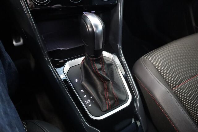 VOLKSWAGEN T-Roc 2021 Sport 1,5 TSI EVO 110 kW DSG-automaatti
