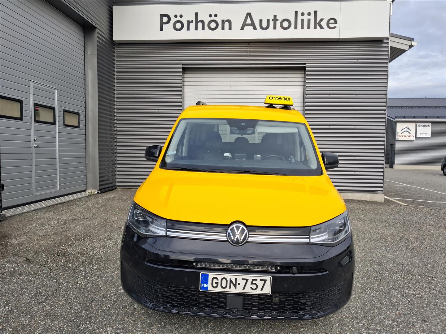 Volkswagen Caddy Maxi 2025, photo 2/16