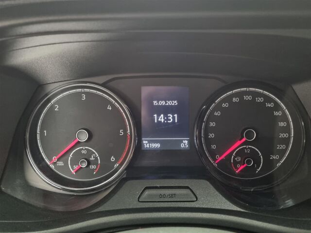 VOLKSWAGEN TRANSPORTER 2021 umpipakettiauto Pitkä 2,0 TDI 110 kW 4Motion 204M / Webasto / Koukku / P-kamera