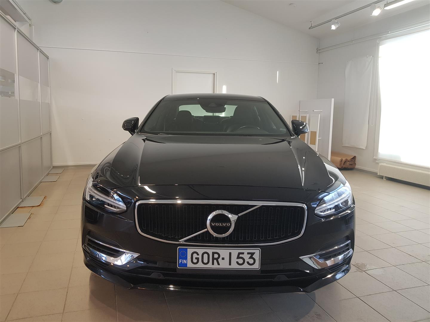 Volvo S90 T8 AWD Momentum aut 2019, kuva 2/18