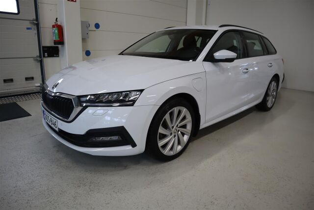 SKODA Octavia 2021 Combi 1,4 TSI PHEV Ambition iV DSG Autom.
