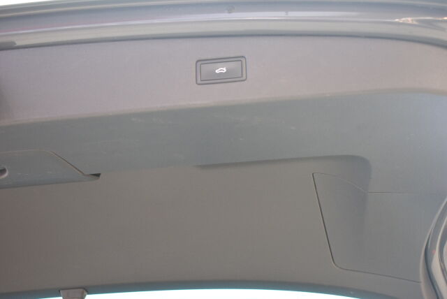 VOLKSWAGEN Tiguan 2021 Style 2,0 TDI SCR 110 kW 4MOTION DSG * Jakopää huolto juuri tehty ! *