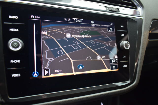 VOLKSWAGEN Tiguan 2021 Style 2,0 TDI SCR 110 kW 4MOTION DSG * Jakopää huolto juuri tehty ! *