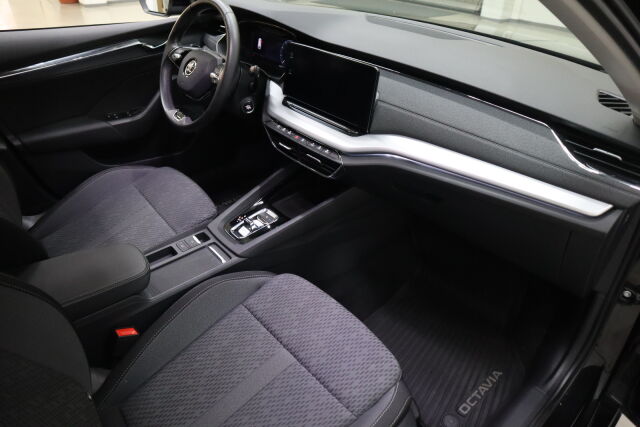 SKODA Octavia 2022 Combi 1.5 TSI Style eTEC DSG Autom.