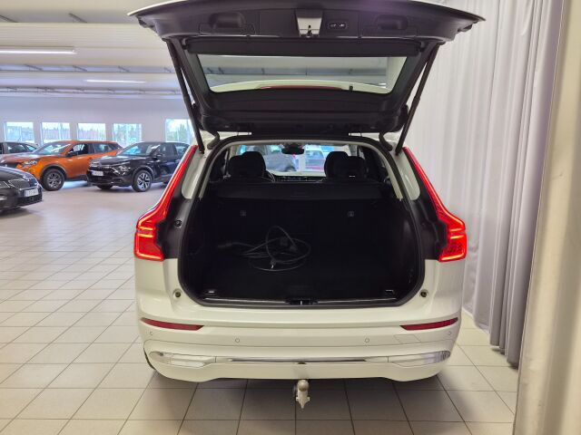 VOLVO XC60 2021 T8 TwE AWD Business Inscription aut