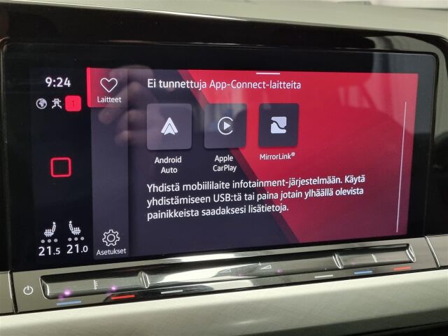 VOLKSWAGEN Golf 2022 Comfort 1,0 TSI 81 kW / Webasto / ACC /