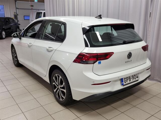 VOLKSWAGEN Golf 2022 Comfort 1,0 TSI 81 kW / Webasto / ACC /