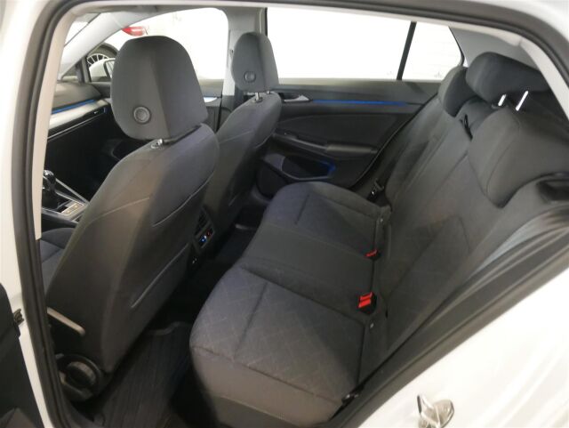 VOLKSWAGEN Golf 2022 Comfort 1,0 TSI 81 kW, 1-omisteinen, alv.väh.kelpoinen, webasto!