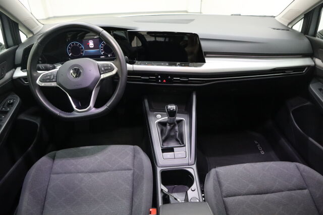VOLKSWAGEN Golf 2022 Comfort 1,0 TSI 81 kW