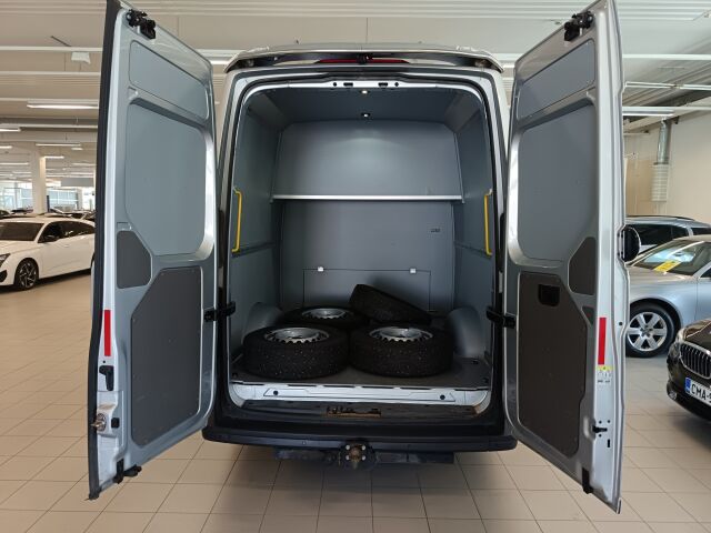 VOLKSWAGEN Crafter 2022 Crafter 35 2,0 TDI 130 kW 4Motion 8at, 4490, Camper, puolikorkea, Jatko-ohjaamo "Carsport" 1+5