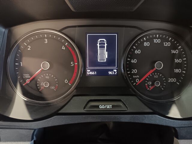 VOLKSWAGEN Crafter 2022 Crafter 35 2,0 TDI 130 kW 4Motion 8at, 4490, Camper, puolikorkea, Jatko-ohjaamo "Carsport" 1+5