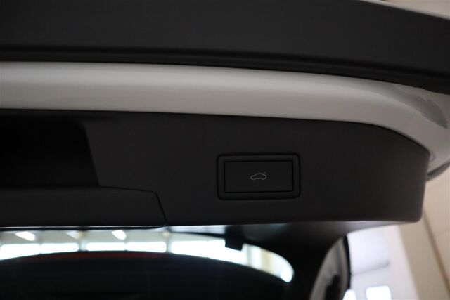 Volkswagen ID.4 2022 Pro Performance Business 150 kW, akku 77 kWh