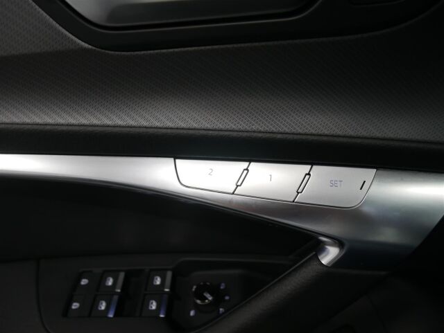 AUDI A6 2022 Avant Progress Plus 40 TDI MHEV quattro S tronic