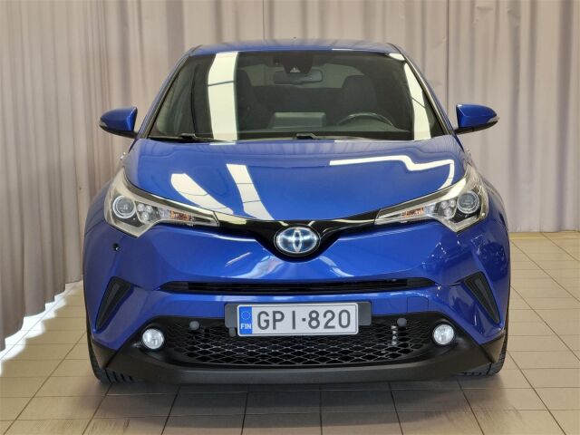 TOYOTA C-HR 2017 1,8 Hybrid Active