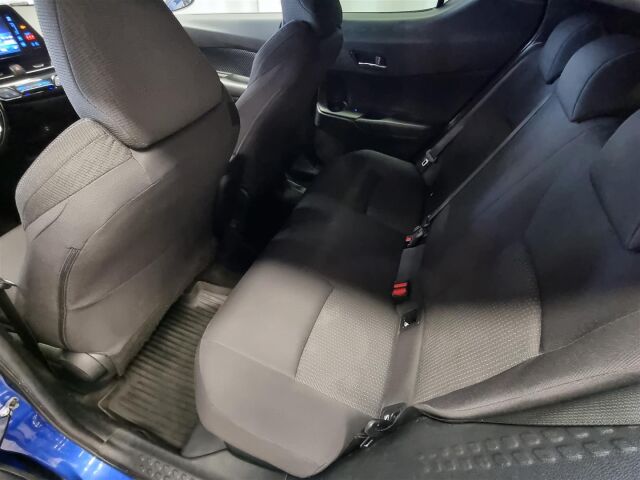 TOYOTA C-HR 2017 1,8 Hybrid Active
