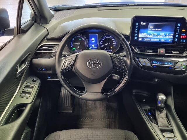 TOYOTA C-HR 2017 1,8 Hybrid Active