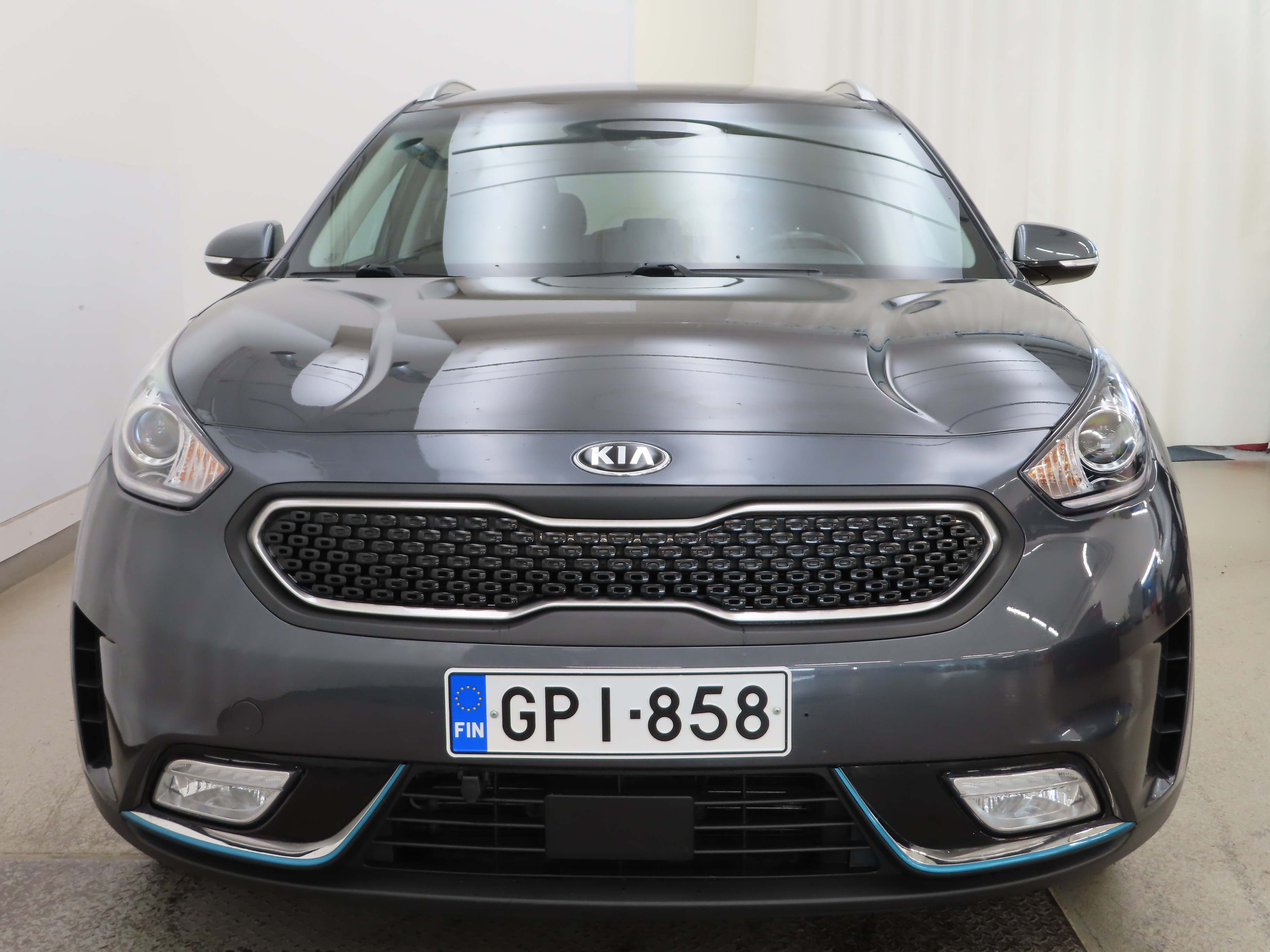 Kia Niro 1,6 GDI Hybrid Plug-in DCT 2019, kuva 2/11