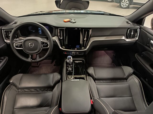 VOLVO S60 2023 T8 AWD Long Range High Performance Plus Dark aut