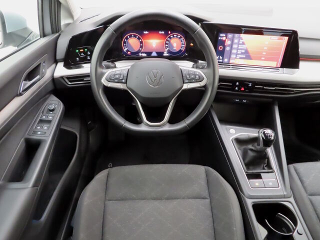 Volkswagen Golf 2023 Variant Comfort 1,0 TSI 81 kW