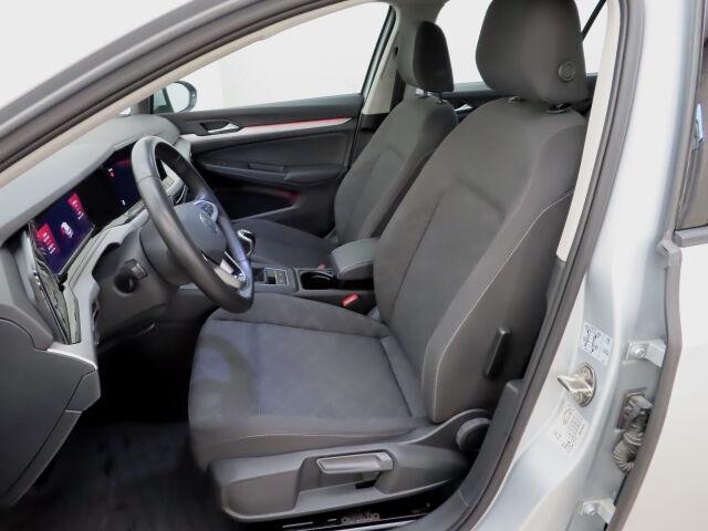 Volkswagen Golf 2023 Variant Comfort 1,0 TSI 81 kW