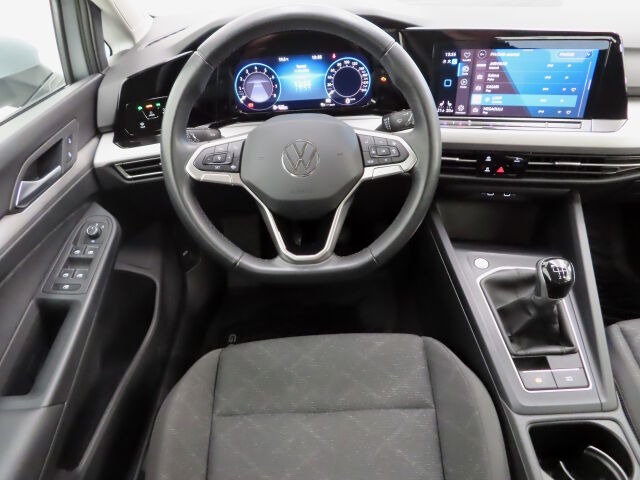 Volkswagen Golf 2023 Variant Comfort 1,0 TSI 81 kW