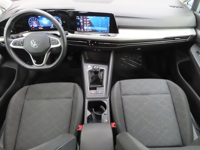 Volkswagen Golf 2023 Variant Comfort 1,0 TSI 81 kW