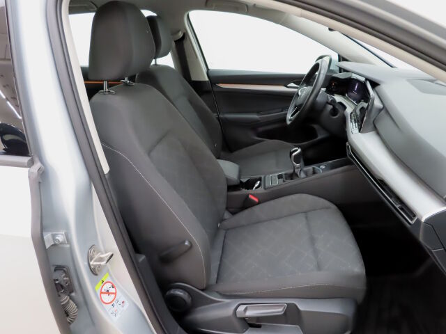 Volkswagen Golf 2023 Variant Comfort 1,0 TSI 81 kW