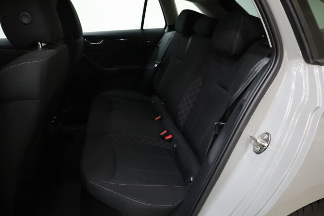 SKODA Scala 2023 1.0 TSI 110 Ambition