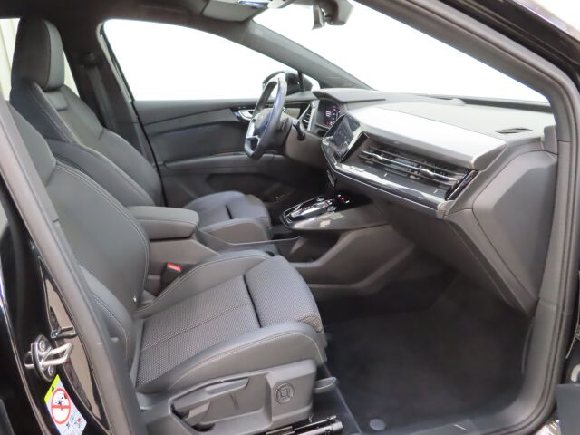 Audi Q4 e-tron 2024 50 e-tron quattro Sportback MY23