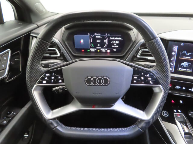 Audi Q4 e-tron 2024 50 e-tron quattro Sportback MY23
