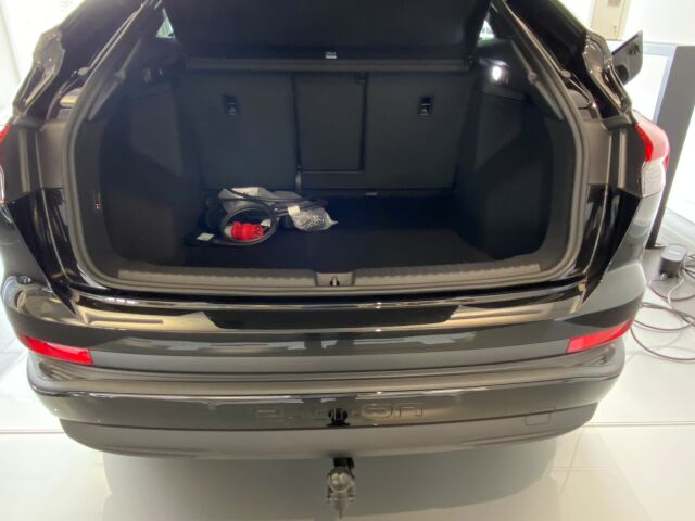 Audi Q4 e-tron 2024 50 e-tron quattro Sportback