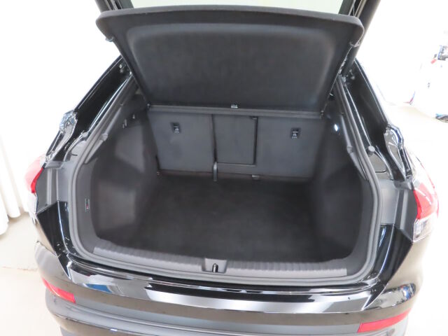 Audi Q4 e-tron 2024 50 e-tron quattro Sportback MY23