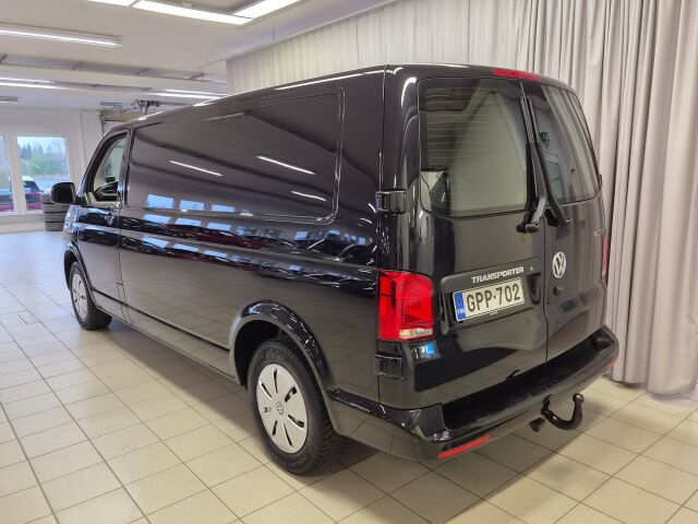 Volkswagen Transporter 2023 umpipakettiauto Pitkä 2,0 TDI 110 kW 4Motion DSG 204M