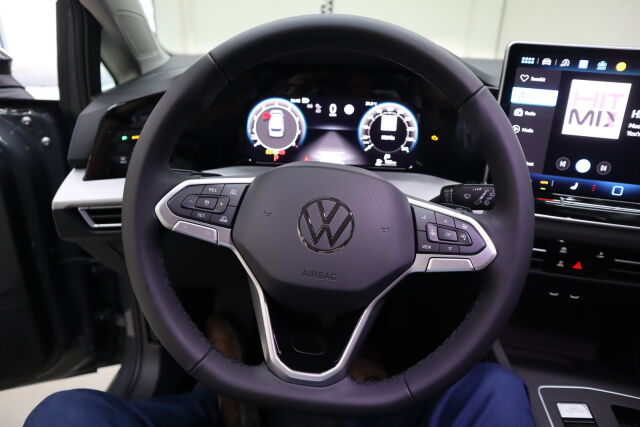 Volkswagen Golf 2024 Variant Comfort Business 1,5 eTSI 85 kW (MHEV) DSG-automaatti