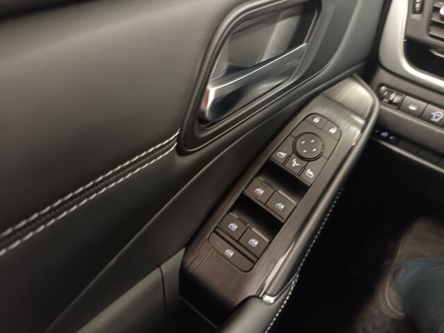 NISSAN Qashqai 2024 MHEV 158 Xtronic 2WD N-Connecta**CITYMAASTURIEN SUOSIKKI NYT SOPIVASTI KÄYTETTYNÄ!