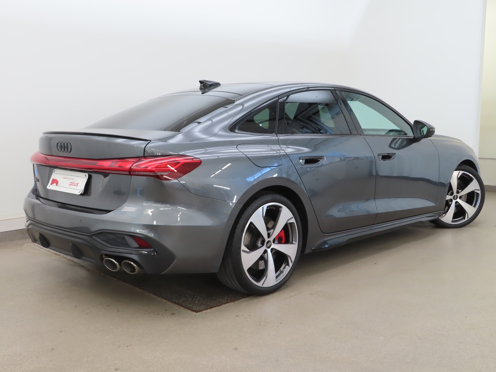 Audi S5 2025, kuva 3/13